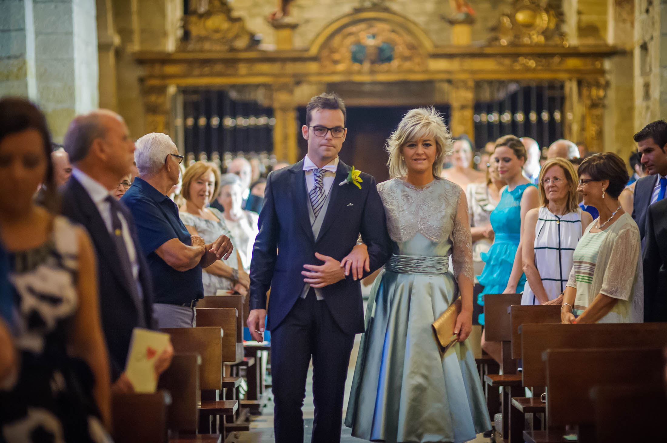 Boda en el Monasterio de San Pedro Huesca, celebracion en Castillo de San Luis Huesca, Sanra y Hugo. Christian Roselló Fotografo de Bodas en Valencia