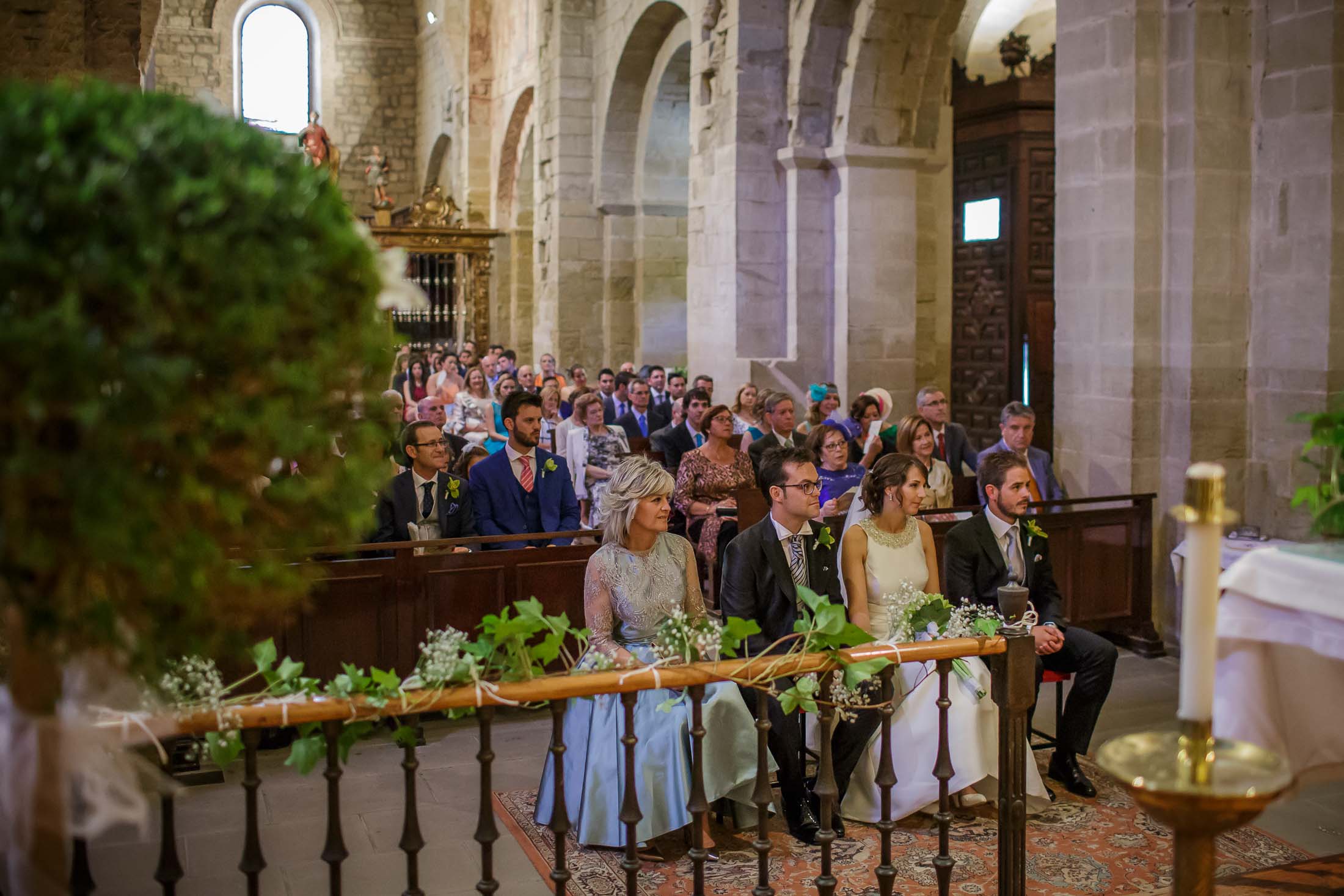 Boda en el Monasterio de San Pedro Huesca, celebracion en Castillo de San Luis Huesca, Sanra y Hugo. Christian Roselló Fotografo de Bodas en Valencia