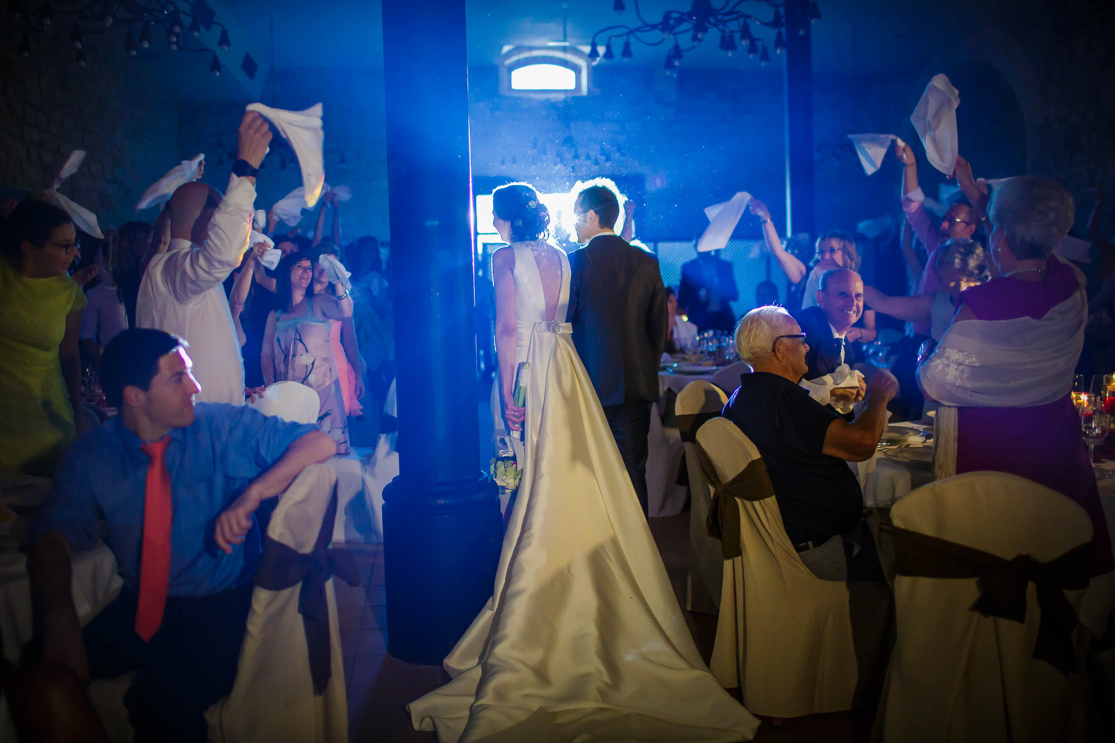 Boda en el Monasterio de San Pedro Huesca, celebracion en Castillo de San Luis Huesca, Sanra y Hugo. Christian Roselló Fotografo de Bodas en Valencia