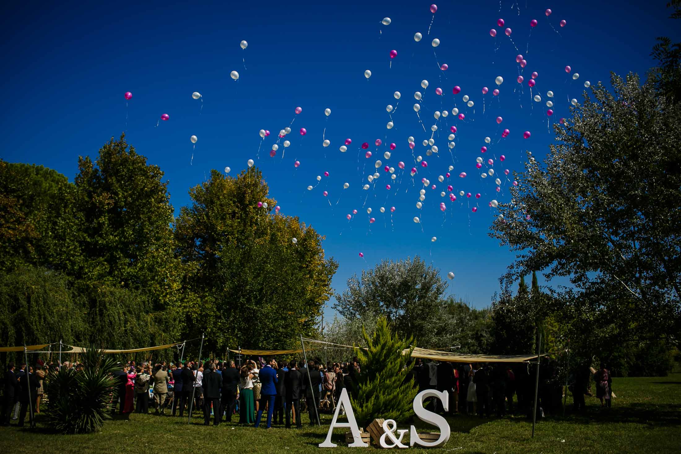 Boda en Soto de Bruil Alfajarín Zaragoza Sandra y Alex. Christian Roselló Fotógrafo de Bodas en Valencia.