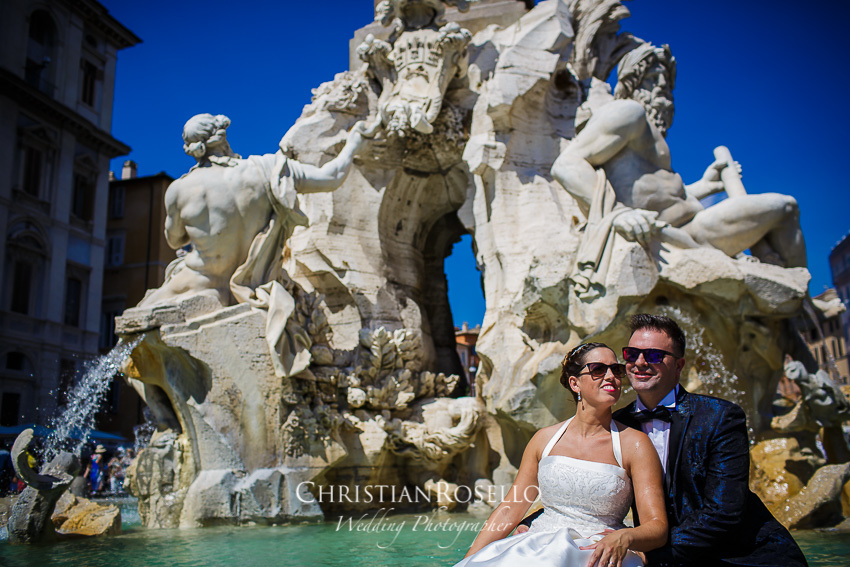 Post Boda en Roma, Piazza Navona, Mª Jesus y Oscar. Christian Roselló, Wedding Photographer in Rome, based in Valencia Spain