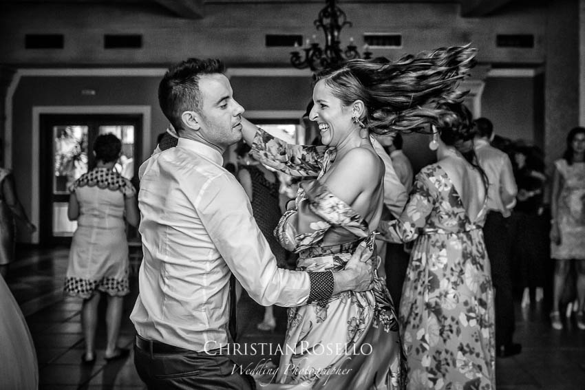 Reportaje de Bodas en Masía Xamandreu Sara y Miguel. Christian Roselló Fotografo de Bodas en Valencia.