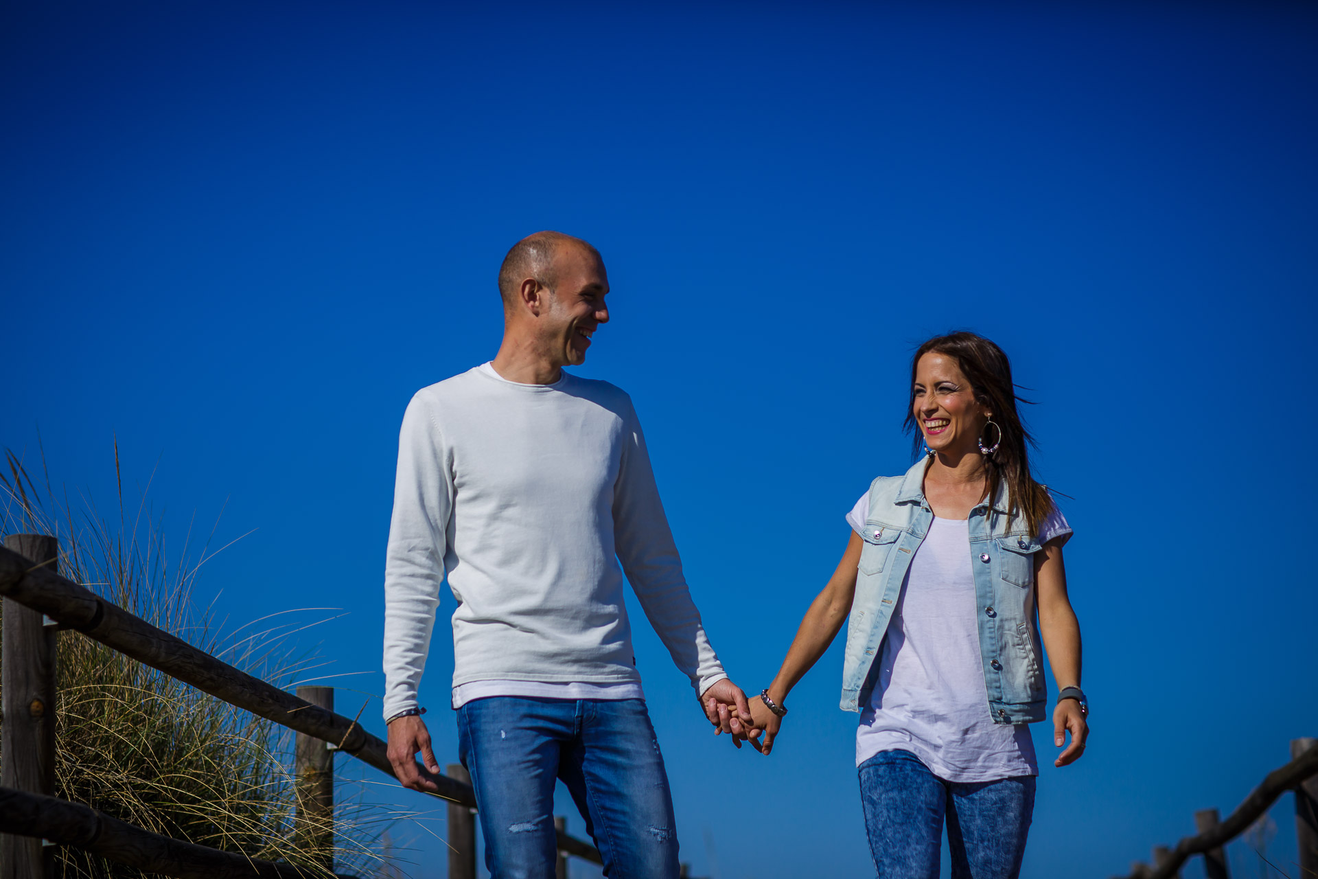 Pre Boda en Playa de Almenara Carolina y Ramón. Christian Roselló Fotografo de Bodas en Castellón con sede en Valencia