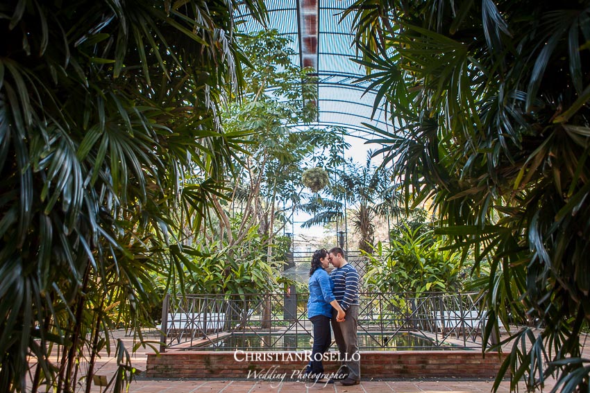 Reportaje Preboda en Valencia, Laura y Amor, Jardin Botánico de Valencia, Christian Roselló Fotógrafo de bodas en Valencia, Wedding Photographer